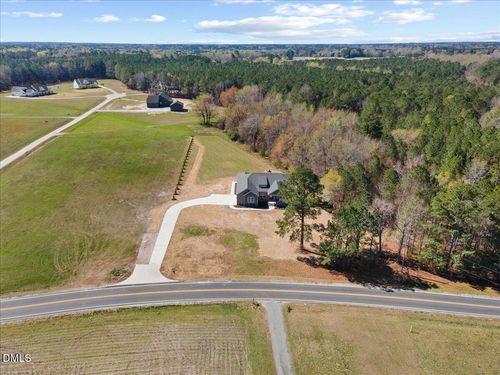 1027 Johnson Town Rd, Zebulon, NC, 27597-6015 | Card Image