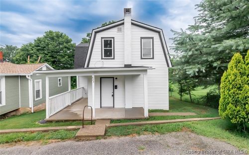 423 N Hill St, Corydon, IN, 47112-1223 | Card Image