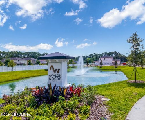573 Avalon Woods Ln, Jacksonville, FL, 32218-3880 | Card Image