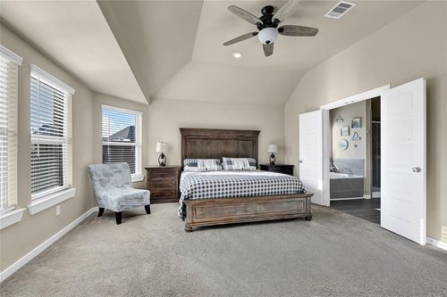15015 Old Horseshoe Lake Dr, Cypress, TX, 77433-8183 | Card Image