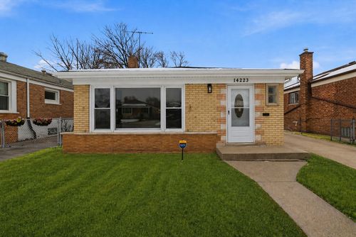 14223 University Ave, Dolton, IL, 60419-1311 | Card Image