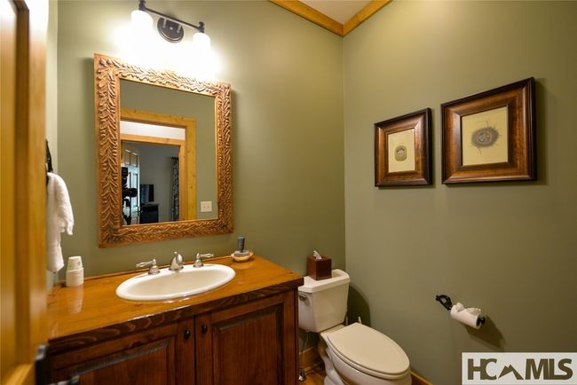 Half Bath on Main | Image 10