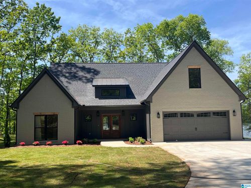 755 Blue River Dr, LINCOLN, AL, 35096-5133 | Card Image