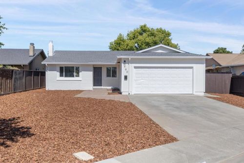 490 South Ct, Dixon, CA, 95620-3145 | Card Image