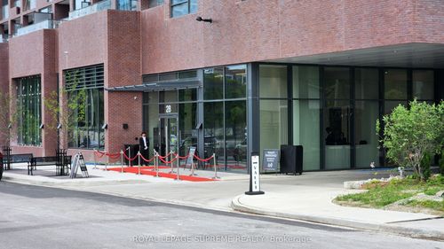 1212-28 Ann St, Mississauga, ON, L5G3G1 | Card Image