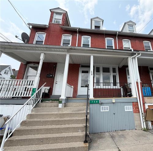 758 Pawnee Street, Bethlehem City, PA, 18015 | Card Image