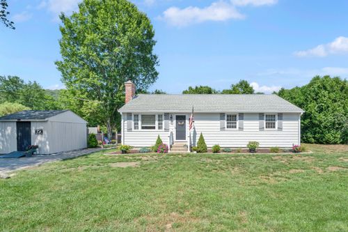 9 Kellogg Rd, New Hartford, CT, 06057-3510 | Card Image