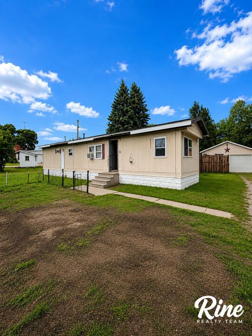 1684 Colwood Rd, Caro, MI, 48723-9100 | Card Image