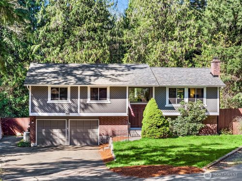 1840 Nw Marmot Cir, Silverdale, WA, 98383-9559 | Card Image