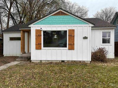 515 21st Avenue South, House other with 3 bedrooms, 2 bathrooms and null parking in Nampa ID | Image 1