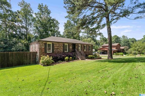 3708 Northcote Dr, Mountain Brk, AL, 35223-2703 | Card Image