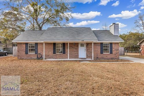 1104 Tomcat Trl, Hinesville, GA, 31313-9126 | Card Image