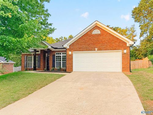 206 Bridgeway Cir, Madison, AL, 35758-7536 | Card Image