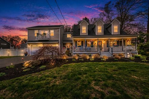 3076 County St, Dighton, MA, 02715-1634 | Card Image