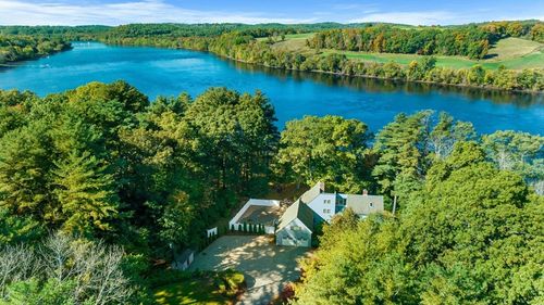 7 Old Wharf Rd, West Newbury, MA, 01985-1434 | Card Image