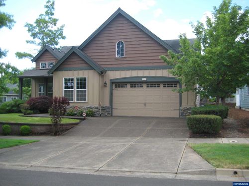 4702 Sw Birdsong Dr, Corvallis, OR, 97333-1389 | Card Image