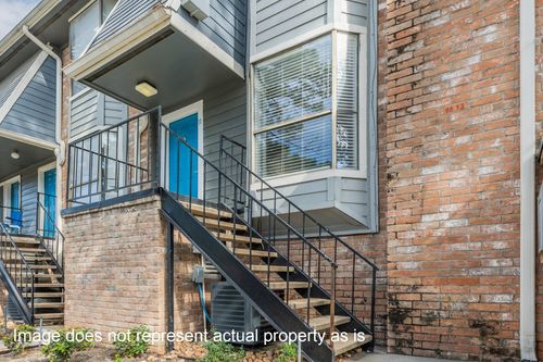 2202-K03 Place Rebecca Ln, Houston, TX, 77090-1085 | Card Image