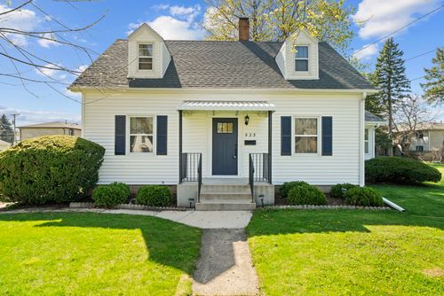 523 W Harrison St, Belvidere, IL, 61008-2531 | Card Image