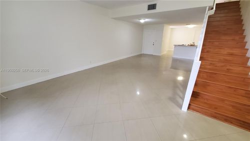 1611 Sorrento Dr, Weston, FL, 33326-4512 | Card Image