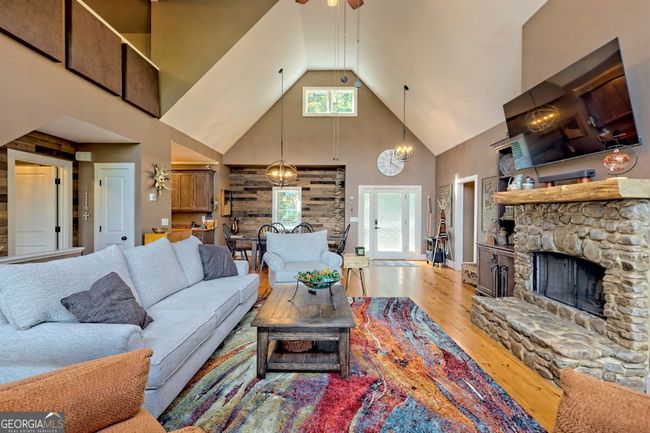 817 Long Laurel Ridge Dr, House other with 4 bedrooms, 4 bathrooms and null parking in Lakemont GA | Image 13