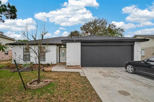 614 Northaire Dr, Houston, TX, 77073-5419 | Card Image