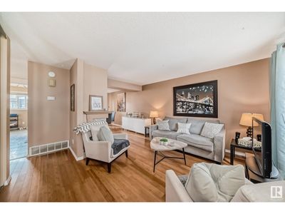 48 - 1651 46 St Nw, Townhouse with 3 bedrooms, 2 bathrooms and null parking in Edmonton AB | Image 3