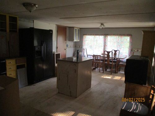 8676 Rumph Rd, Silverwood, MI, 48760-9508 | Card Image