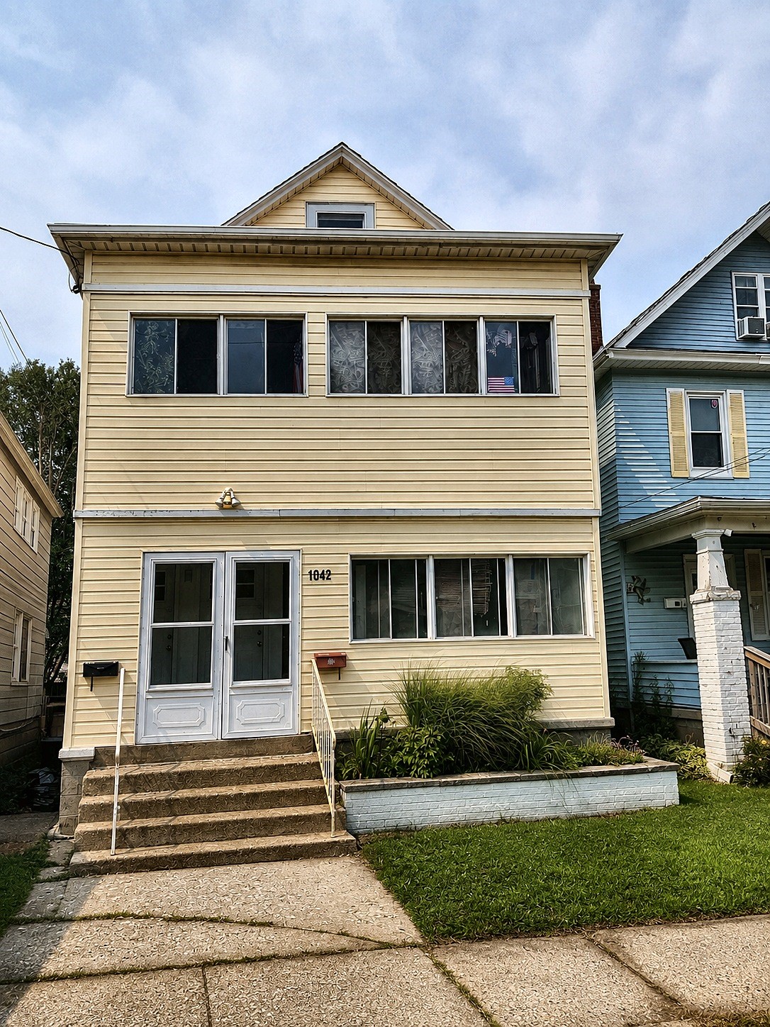 Residential Income in Erie