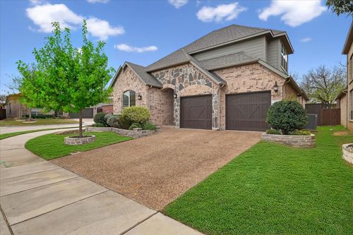 452 Balmora Way, Roanoke, TX, 76262-1616 | Card Image