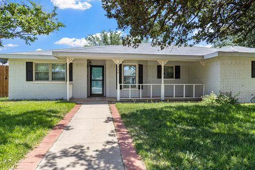 2405 Emerson Ct, Midland, TX, 79705-4301 | Card Image