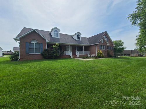 110 Kimberly Ln, Kings Mountain, NC, 28086-9105 | Card Image
