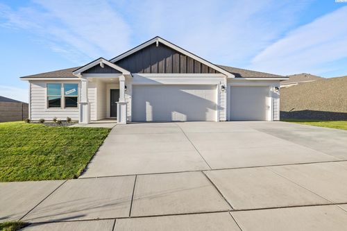 3054 S Quay St, Kennewick, WA, 99338-1330 | Card Image
