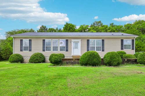 233 Scenic Ln, Auburntown, TN, 37016-6199 | Card Image