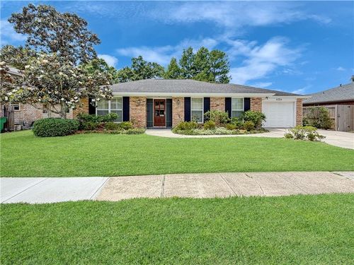 4524 Barnett Street, Metairie, LA, 70006 | Card Image