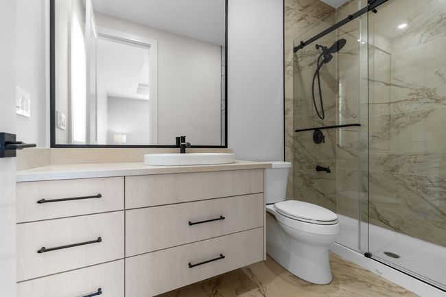 1415 Pipeline Pl, House other with 8 bedrooms, 9 bathrooms and 4 parking in Coquitlam BC | Image 32