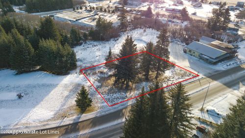 305 W Pioneer Ave, Homer, AK, 99603-7529 | Card Image