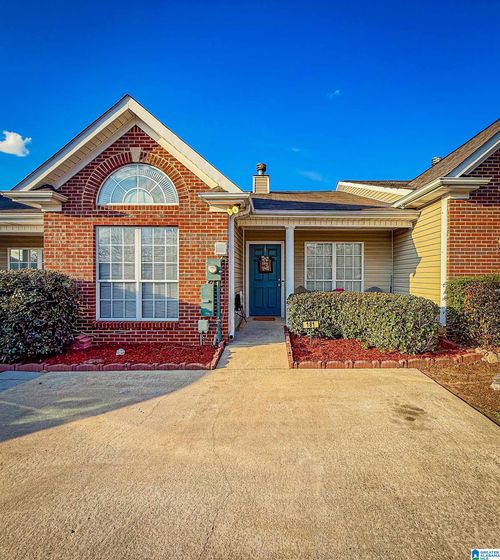 181 Hidden Cove Cir, PELHAM, AL, 35124-4878 | Card Image