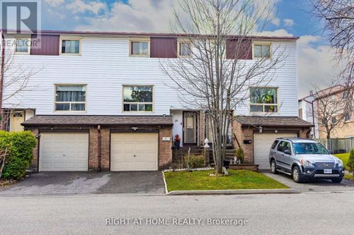 56-1221 Dundix Rd, Mississauga, ON, L4Y3Y9 | Card Image