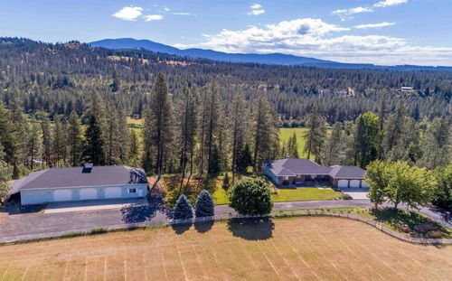 29414 N Selkirk View Dr, Chattaroy, WA, 99003-8828 | Card Image