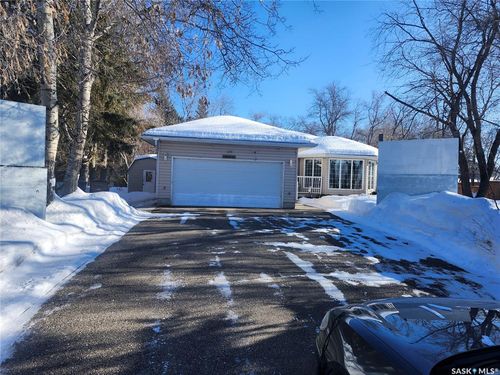 209 1st Avenue N, Big River, SK, S0J0E0 | Card Image