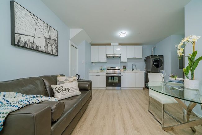 2032 E 44th Avenue, Home with 3 bedrooms, 4 bathrooms and 1 parking in Vancouver BC | Image 17