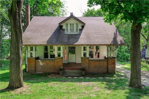 557 Weber Avenue, Akron, OH, 44303 | Card Image