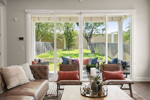 b-2005 Winsted Ln, Austin, TX, 78703-3049 | Card Image