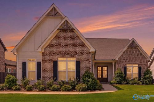 6306 Loring Loop Nw, Huntsville, AL, 35806-5024 | Card Image