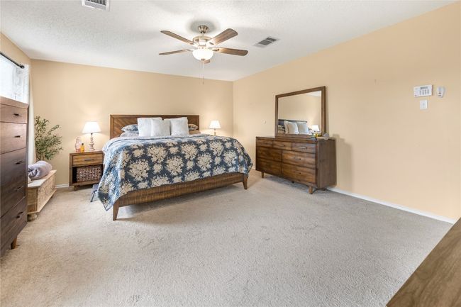 Popcorn ceiling texture has been removed. | Image 13