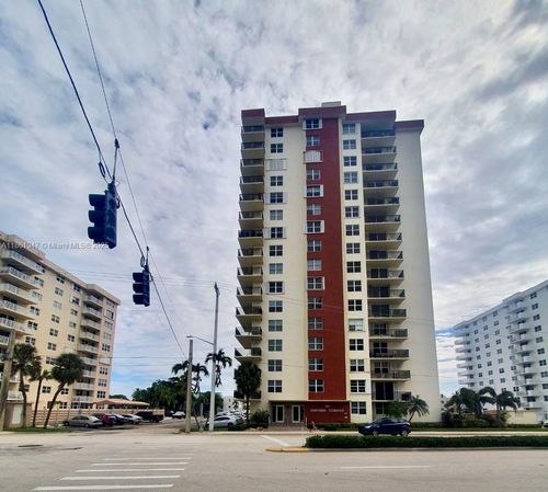 apt-205-1501 S Ocean Dr, Hollywood, FL, 33019-2319 | Card Image