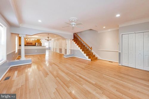 5713 Eads St Ne, WASHINGTON, DC, 20019-6922 | Card Image