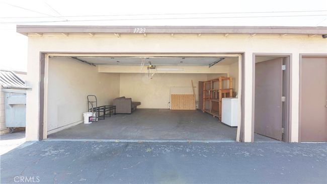 1723 Appleton Way, Condo with 2 bedrooms, 2 bathrooms and 2 parking in Pomona CA | Image 27