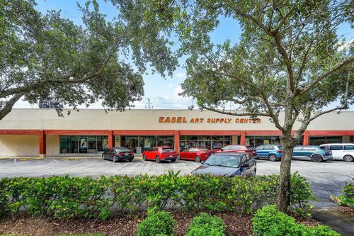 810 Park Ave, Lake Park, FL, 33403-2402 | Card Image