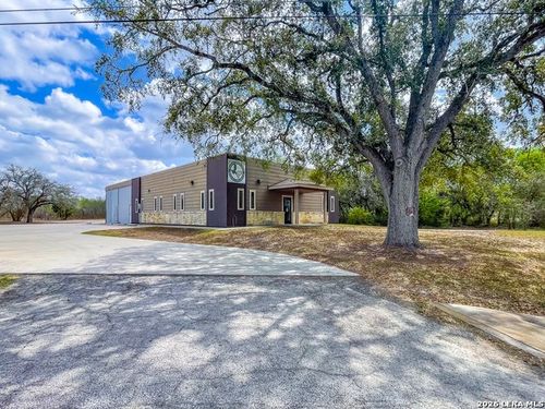 1824 S Washington Street, Beeville, TX, 78102 | Card Image